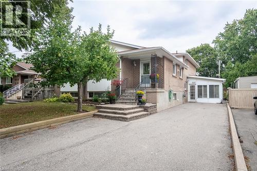 1237 REDBANK Crescent  Oakville, ON L6H 1Y4