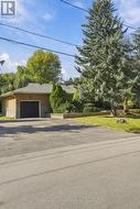 904 MONTGOMERY DRIVE  Hamilton, ON L9G 3H9