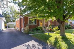 6496 CASWELL STREET  Niagara Falls (Stamford), ON L2J 1B9