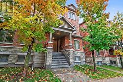 458 LEBOUTILLIER AVENUE  Ottawa, ON K1K 2V7
