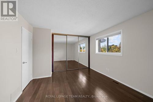 26 Paddington Private, Ottawa, ON 