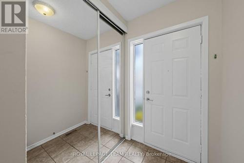 26 Paddington Private, Ottawa, ON 