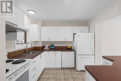 26 Paddington Private, Ottawa, ON 
