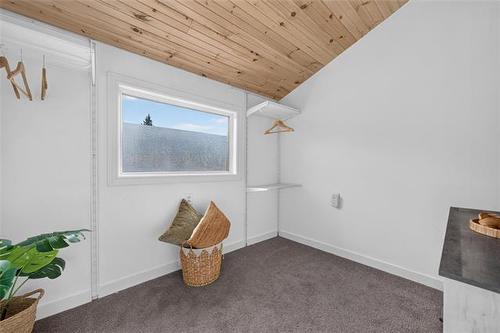264 Kitson St, Winnipeg, MB 