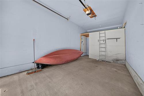 264 Kitson St, Winnipeg, MB 