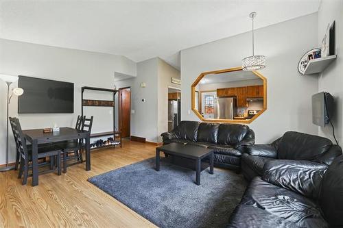 342 Springfield Rd, Winnipeg, MB 