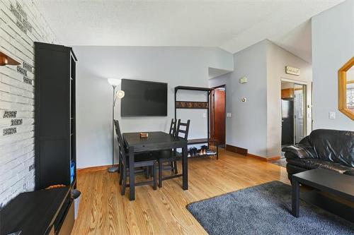 342 Springfield Rd, Winnipeg, MB 
