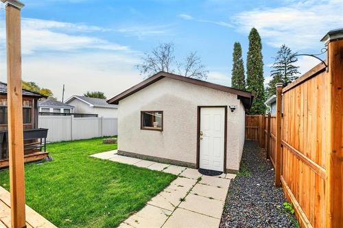 342 Springfield Rd, Winnipeg, MB 