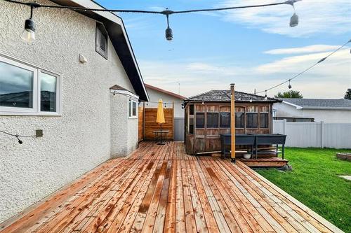342 Springfield Rd, Winnipeg, MB 