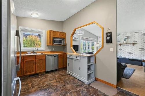 342 Springfield Rd, Winnipeg, MB 