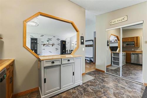 342 Springfield Rd, Winnipeg, MB 