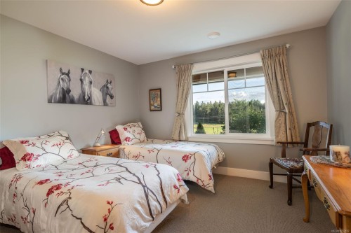 7000 Mays Rd, Duncan, BC 