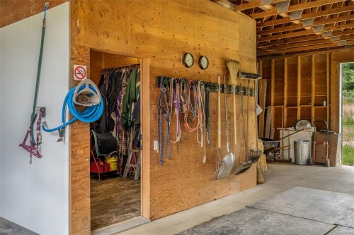 7000 Mays Rd, Duncan, BC 