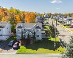 218 Glencairn DR  Moncton, NB E1G 5N8