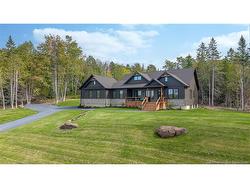 22 Carlingford DR  Quispamsis, NB E2G 1Z1