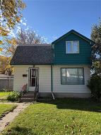 656 Simpson AVE  Winnipeg, MB R2K 1R7