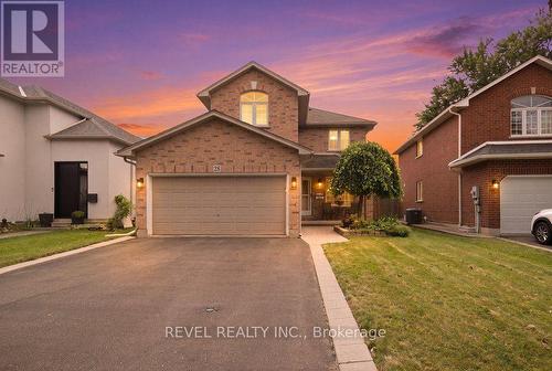 28 LAKE STREET  Grimsby, ON L3M 2G7