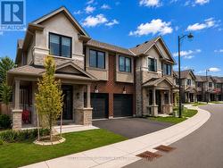 1 - 2745 WESTOAK TRAILS BOULEVARD  Oakville, ON L6M 5T1