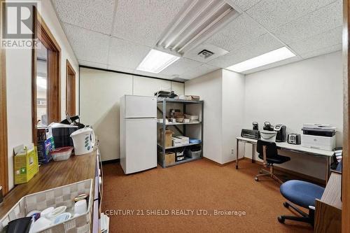 27 First Street E, Cornwall, ON 