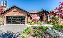 544 BUCKINGHAM Boulevard  Waterloo, ON N2T 2T8