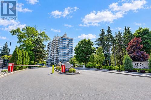606 - 8501 BAYVIEW AVENUE  Richmond Hill, ON L4B 3J7