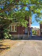 50 IMPERIAL AVENUE  Ottawa, ON K1S 3E1