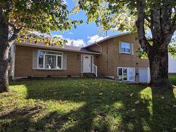 71 Harris Avenue  Truro, NS B2N 3N3