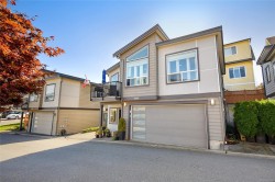 1005 Boeing Close Langford, BC V9B 0R2