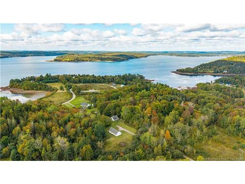 30 Riverview Dr, Bayside, NB 