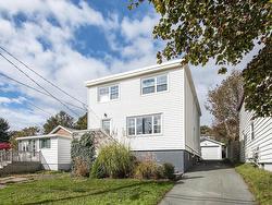 5879 Stairs Street  Halifax, NS B3K 2E2