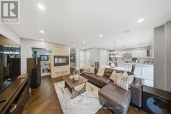 8 HOLLIMAN LANE  Ajax (South East), ON L1Z 1K6