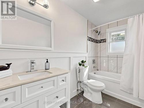 1 Welbourn Drive, Hamilton, ON 
