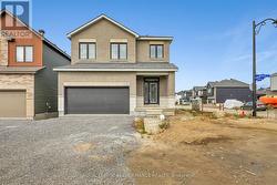 550 PAAKANAAK AVENUE  Ottawa, ON K1X 0J7