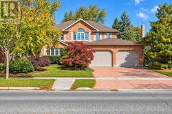 122 SUNNYSIDE DRIVE  London North (North G), ON N5X 3N4