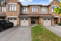 561 PETRICHOR CRESCENT Ottawa, ON K4A 0Y4