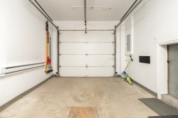 Garage - 