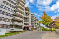 808-21 Ch. du Bord-du-Lac-Lakeshore Pointe-Claire, QC H9S 5N3