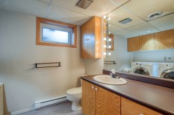 Powder room - 