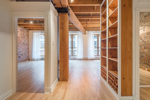 201-65 Rue St-Paul O.  Montréal (Ville-Marie), QC H2Y 3S5