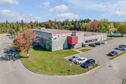 1531  - 1545 Rue de l'Innovation  Québec (La Haute-Saint-Charles), QC G3K 2P9