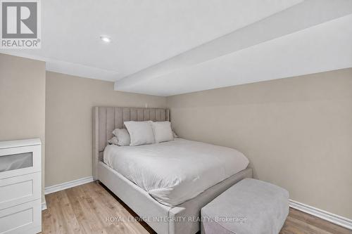 20 Tunis Avenue, Ottawa, ON 