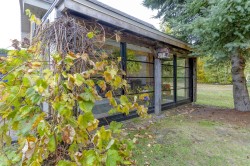 Garage - 