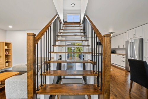 Escalier - 56 Rue Forest, Saint-Jacques, QC 