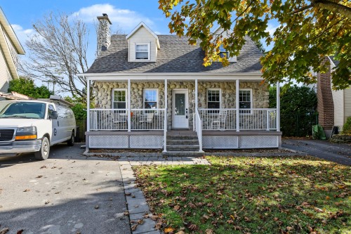 Façade - 42 Rue Vadnais, L'Assomption, QC 