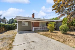 925 Sutherland Avenue  Kelowna, BC V1Y 5X6