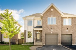 4752 Rue Graminées  Longueuil (Saint-Hubert), QC J3Y 0E8