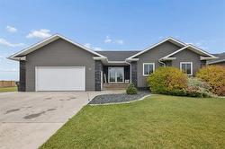 30 Veterans WAY  Morris, MB R0G 1K0