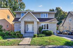489 EVERED AVENUE  Ottawa, ON K1Z 5K9