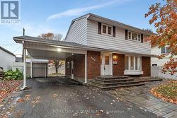 2200 MARTHA AVENUE  Ottawa, ON K1G 1K9