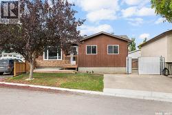 7110 Lanigan DRIVE  Regina, SK S4X 3Y1